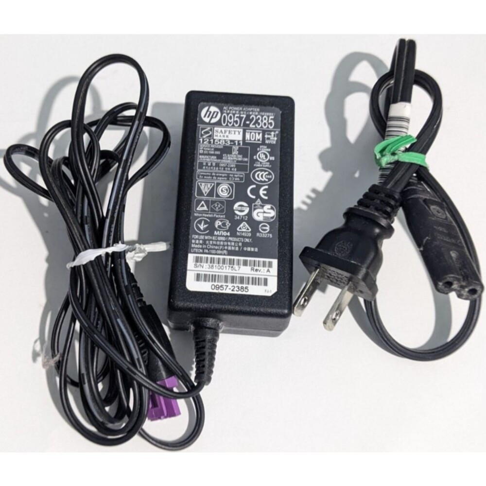 HP #0957-2385 AC Power Adapter w/Charger Power Supply Cord